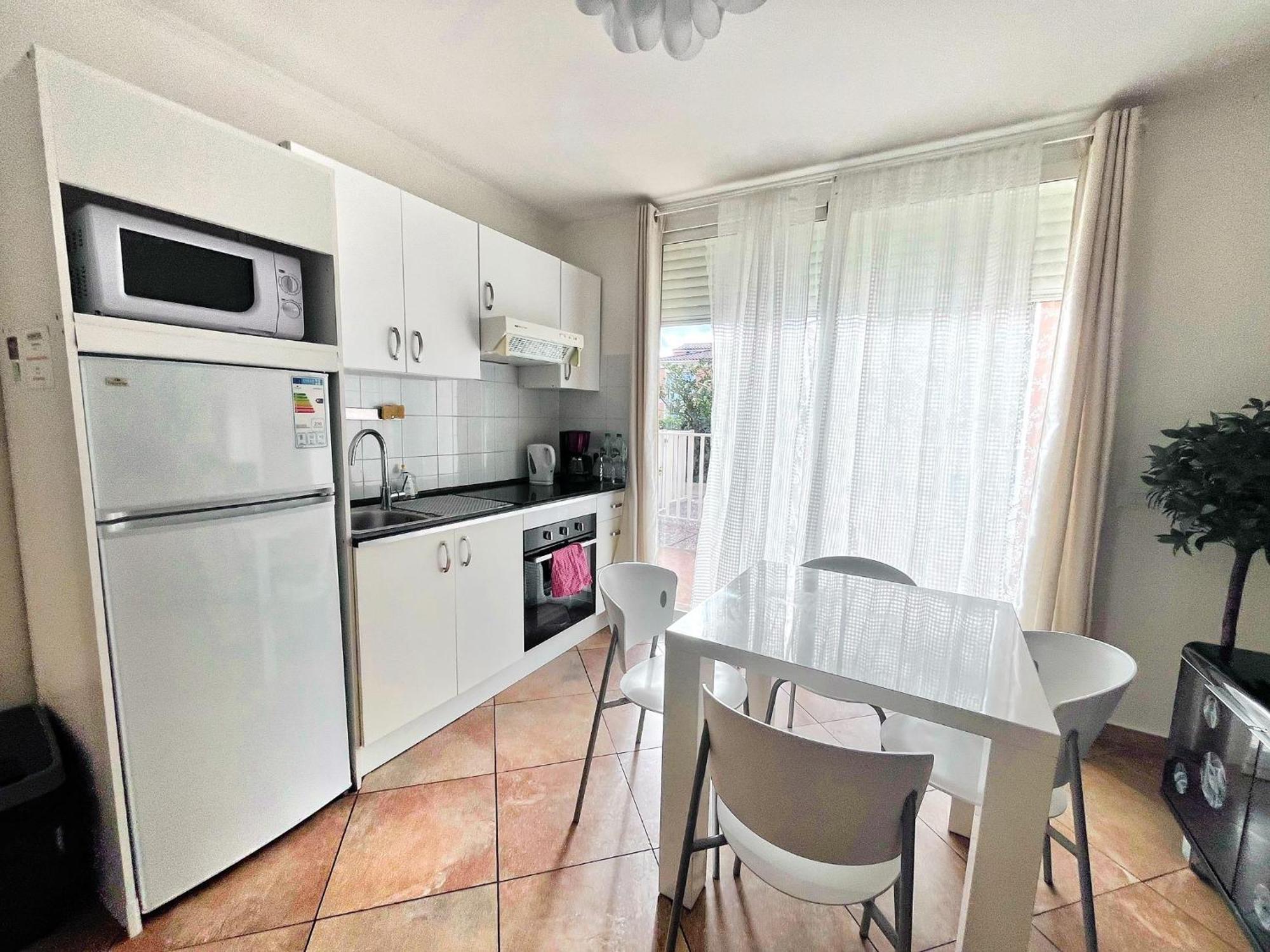 Direct Monaco 2 Pieces Devant Piscine Beausoleil Exterior foto